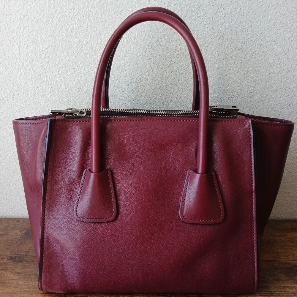 Prada Twin Pocket Glace Calf Tote Bag - Picture 6 of 16